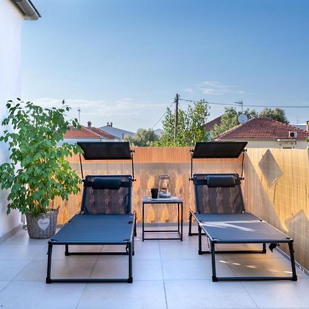 Apartment Paula With Private Jacuzzi And Parking- Near The Beach 자다르 외부 사진
