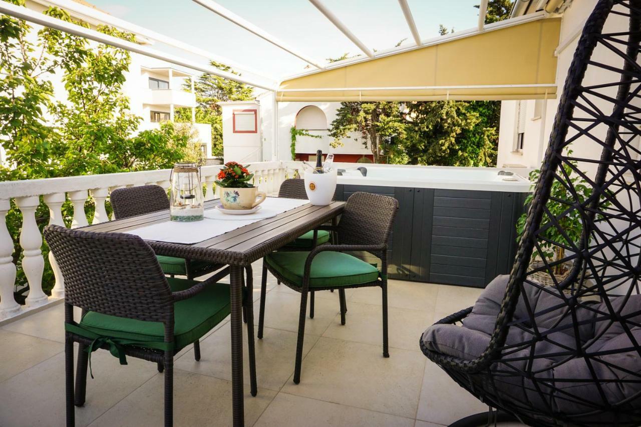 Apartment Paula With Private Jacuzzi And Parking- Near The Beach 자다르 외부 사진