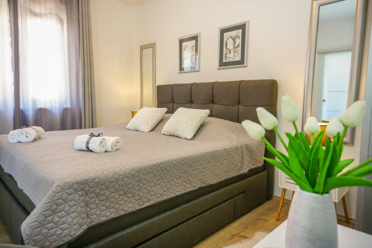 Apartment Paula With Private Jacuzzi And Parking- Near The Beach 자다르 외부 사진