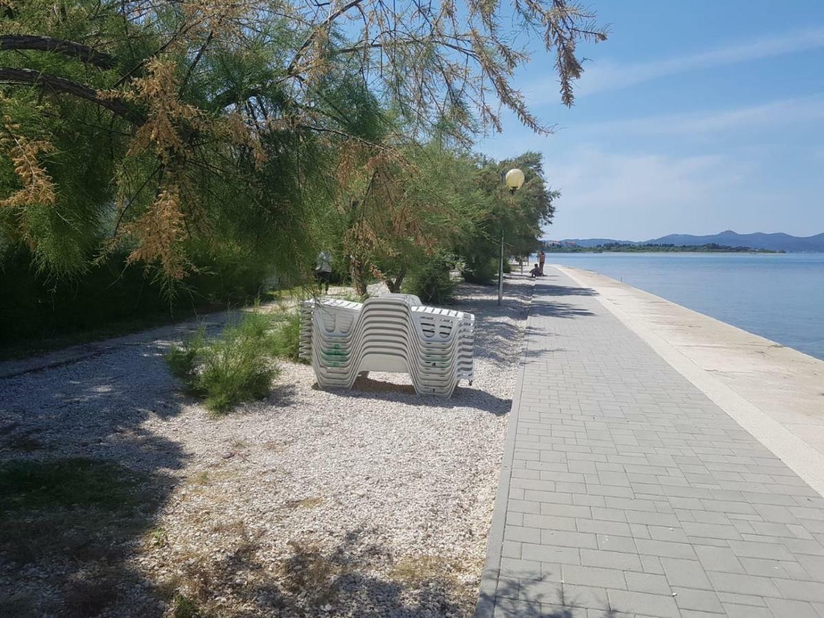 Apartment Paula With Private Jacuzzi And Parking- Near The Beach 자다르 외부 사진